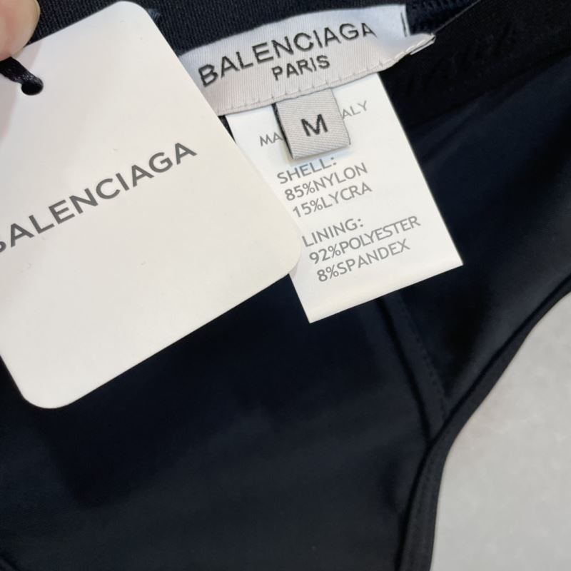 BALENCIAGA